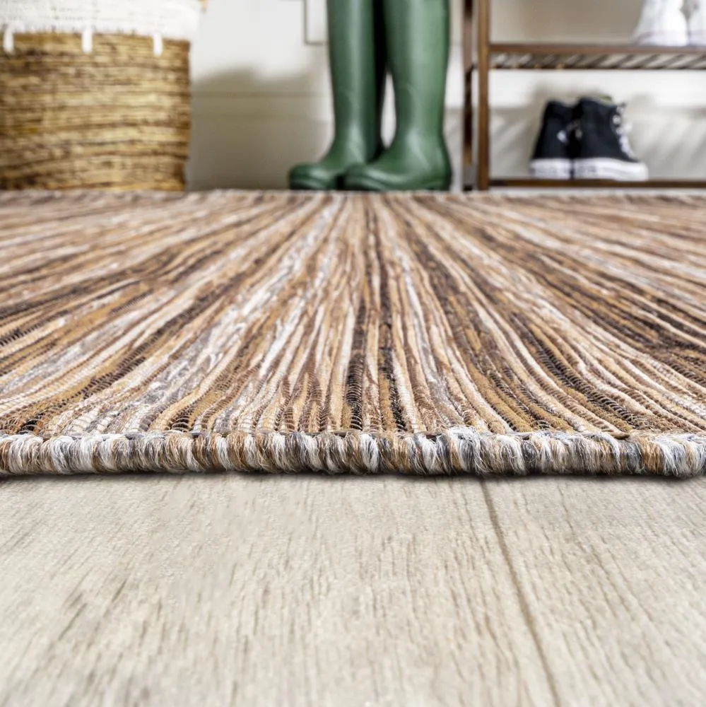 Aeran Finn Modern Farmhouse Pinstripe Area Rug