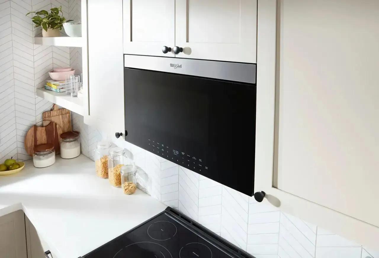Air Fry Over- the-Range Oven with Flush Built-in Design