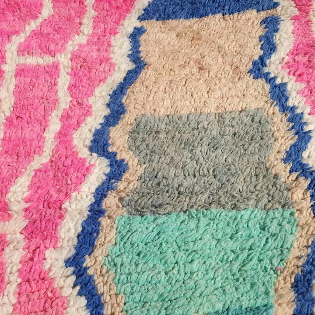 Akar - Pink Boujad Moroccan Rug 5x8 | Authentic Handwoven Berber Wool Carpet | 8'2x5'2 Ft | 2,50x1,58 m