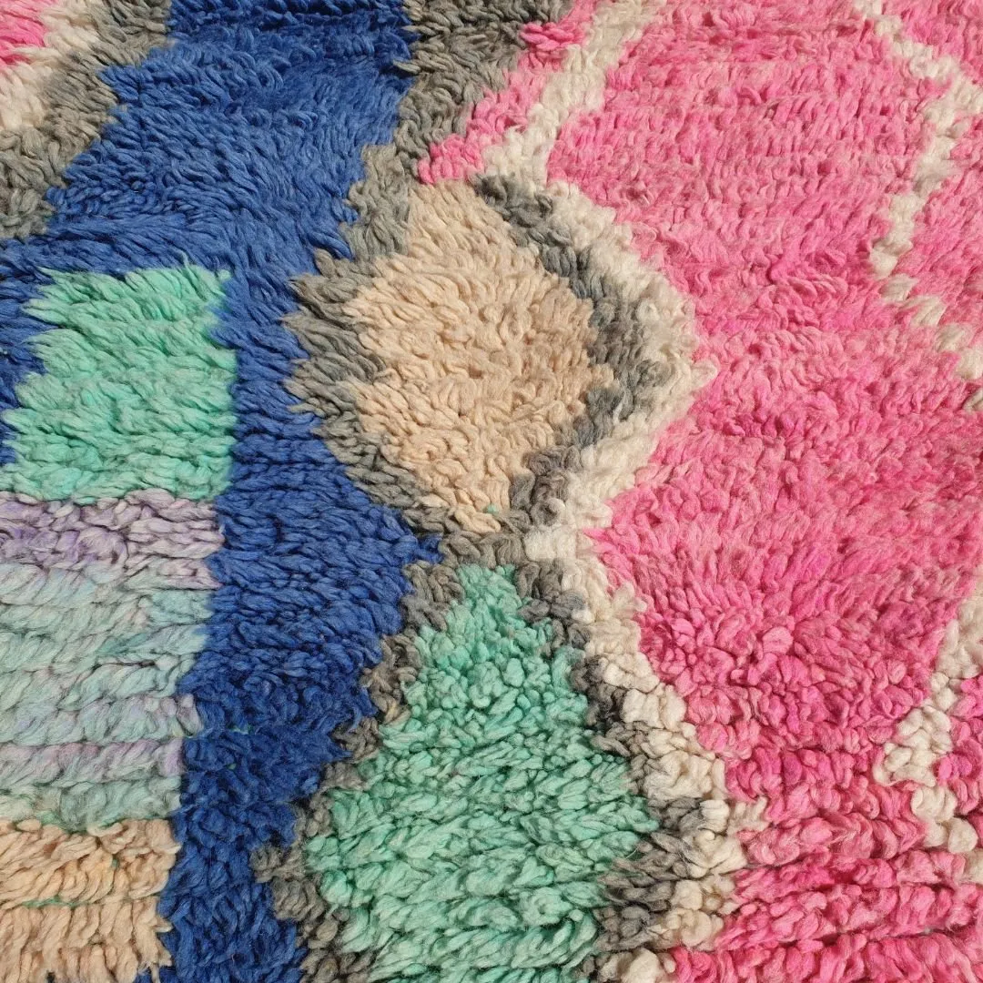 Akar - Pink Boujad Moroccan Rug 5x8 | Authentic Handwoven Berber Wool Carpet | 8'2x5'2 Ft | 2,50x1,58 m
