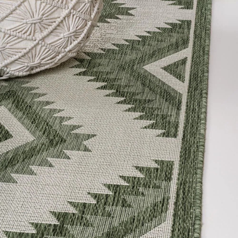 Antique Geometric Moroccan Diamond Indoor/Outdoor Area Rug