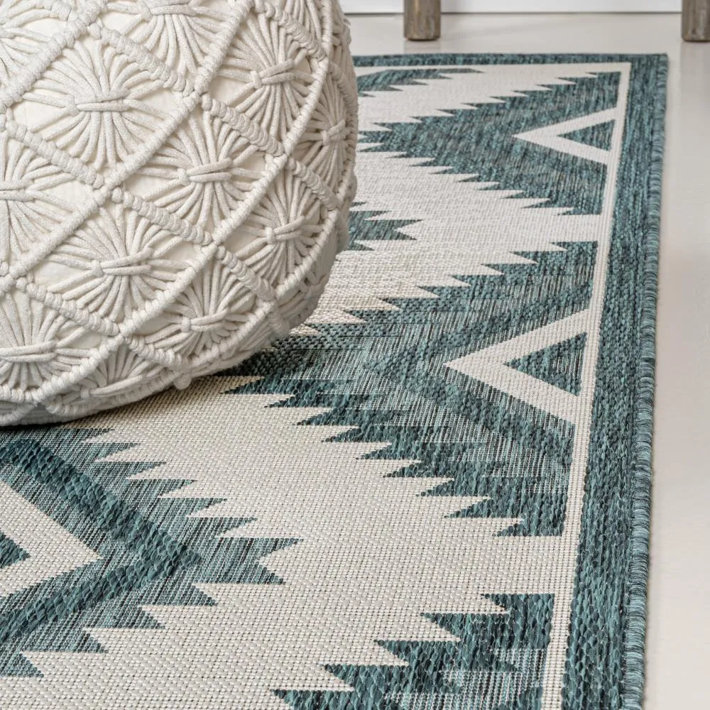 Antique Geometric Moroccan Diamond Indoor/Outdoor Area Rug