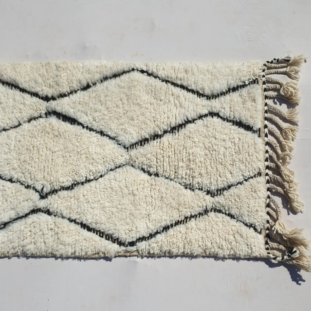 Atlas - White Moroccan Runner Rug Ultra Soft Beni Ourain | Authentic Berber Hallway runner | 2'43x9'68 ft | 74x295 cm
