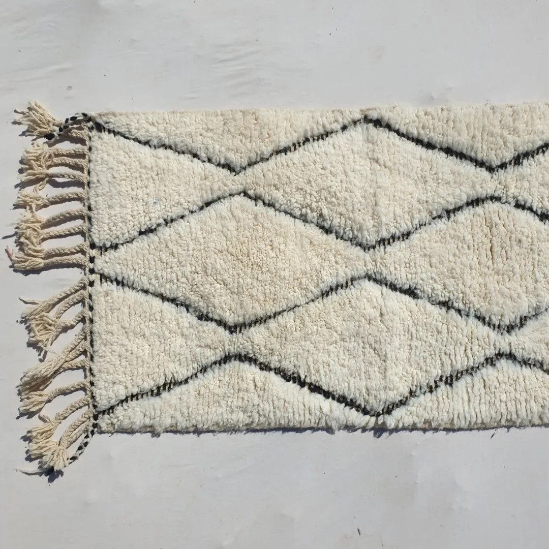 Atlas - White Moroccan Runner Rug Ultra Soft Beni Ourain | Authentic Berber Hallway runner | 2'43x9'68 ft | 74x295 cm
