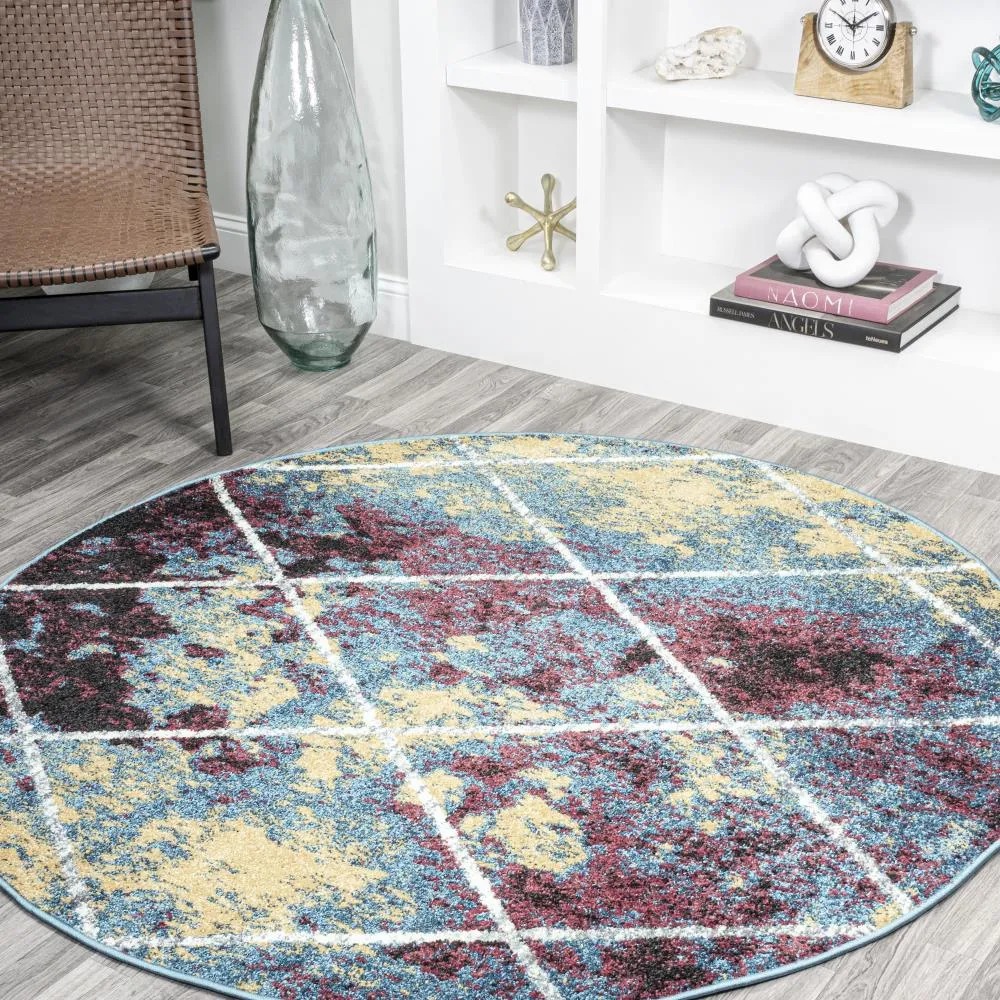 Bounty Minimalist Diamond Trellis Area Rug