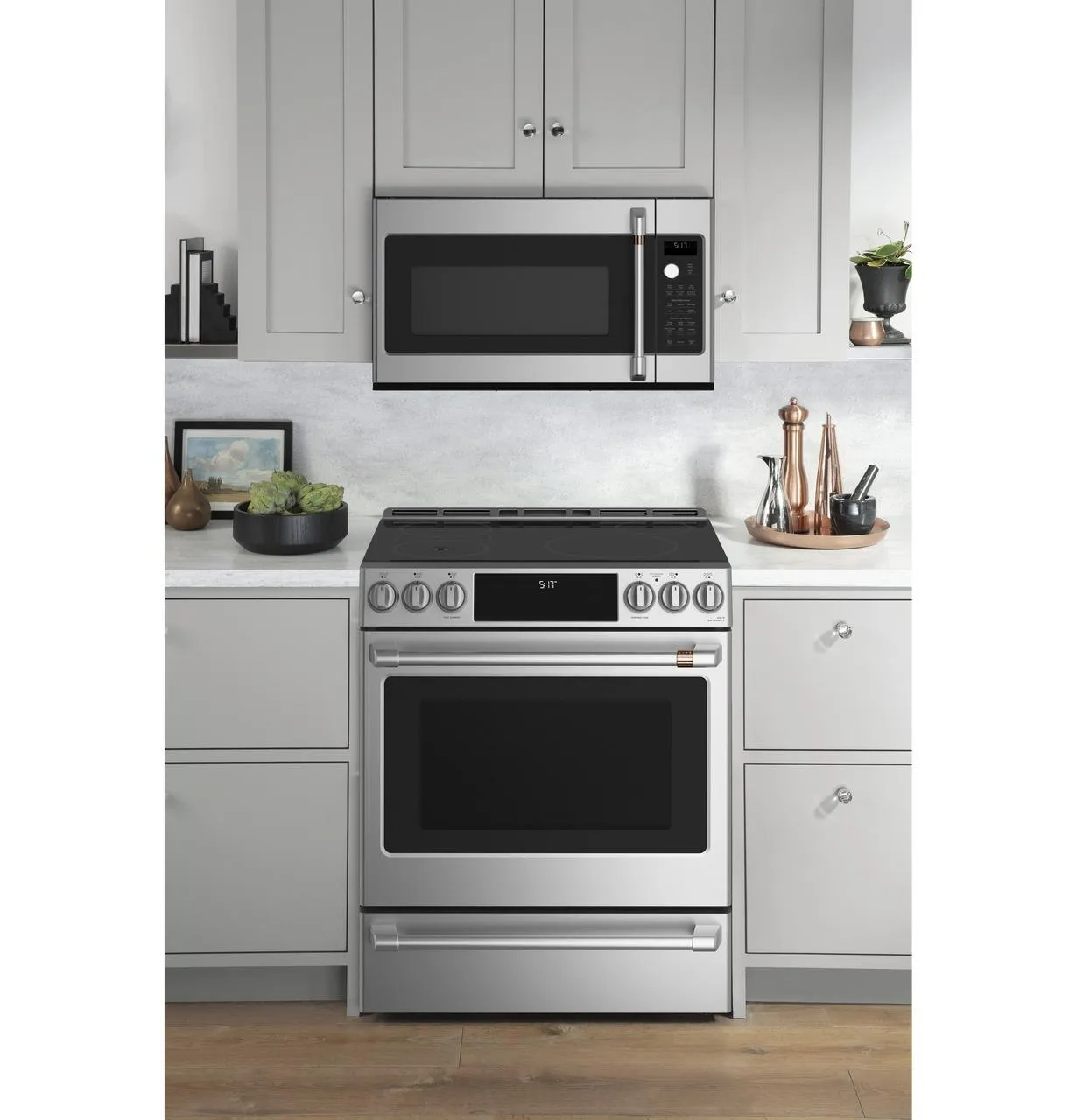 Cafe CHS90XP2MS1 Caf(eback)™ 30" Smart Slide-In, Front-Control, Induction and Convection Range with In-Oven Camera