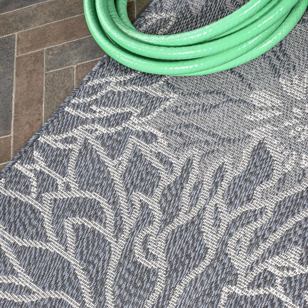 Cain Modern All-over Floral Indoor/outdoor Area Rug