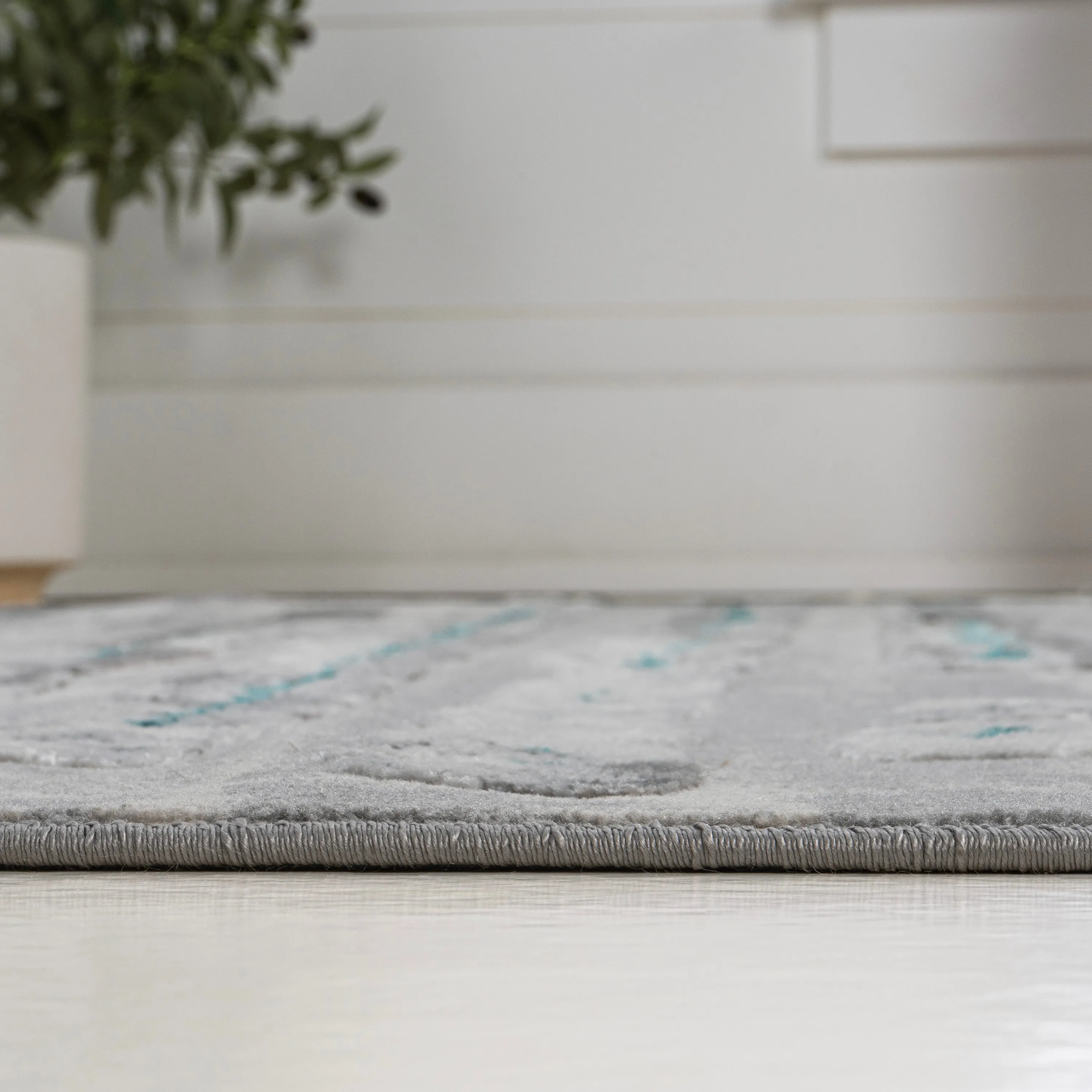Chogolisa Batten Modern Stripe Area Rug