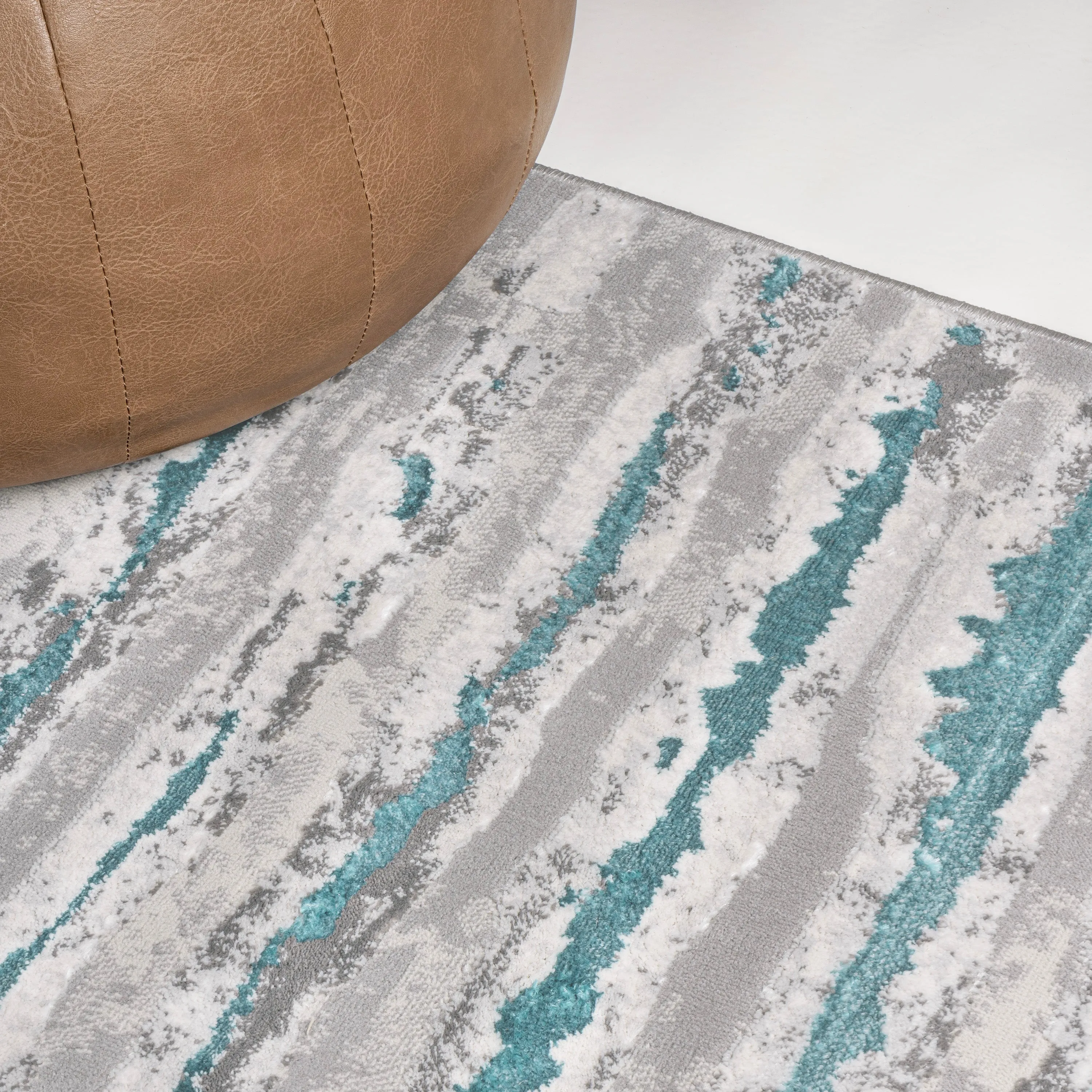 Chogolisa Batten Modern Stripe Area Rug
