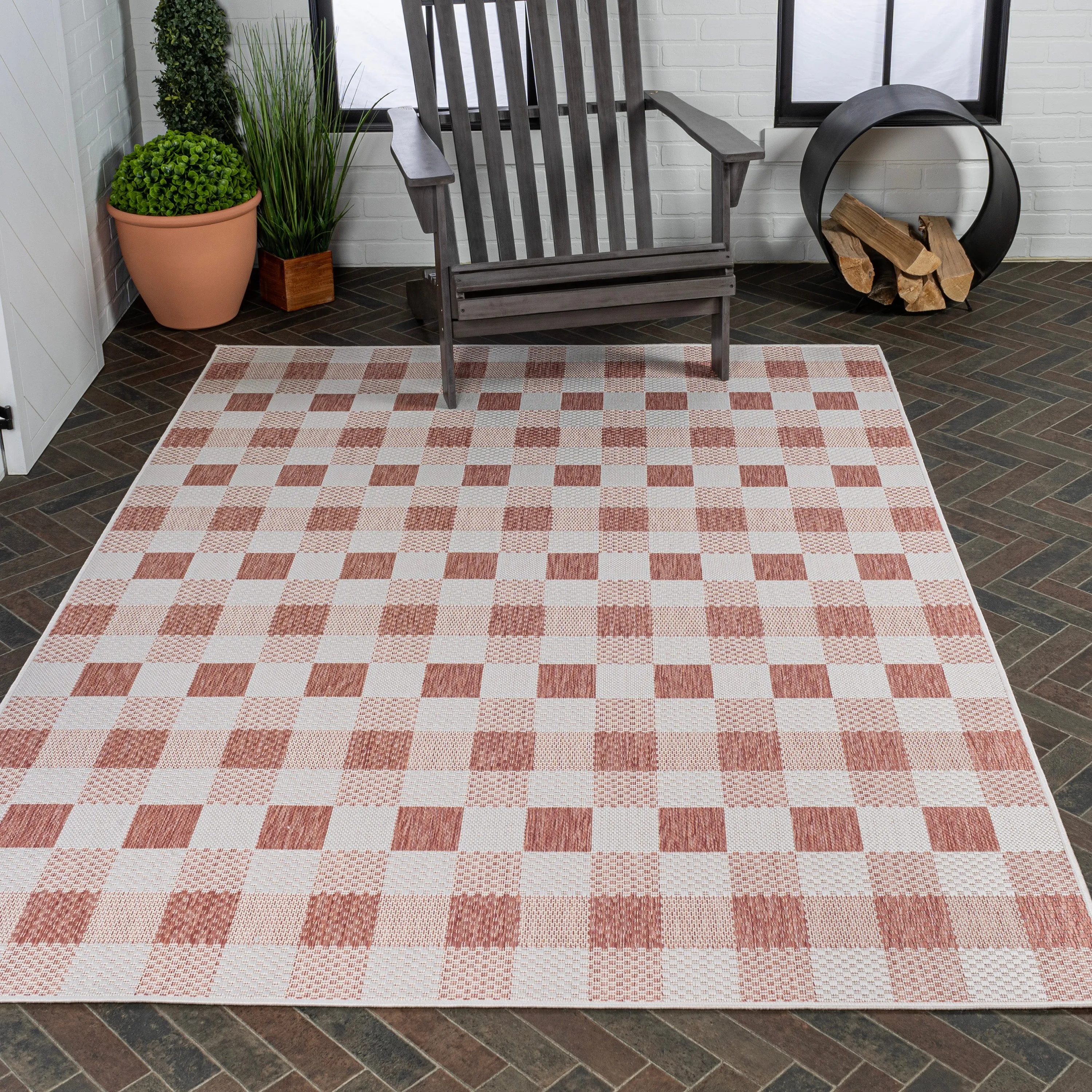 Courtyard Traditional Geometric Bold Gingham Indoor/Outdoor Area Rug