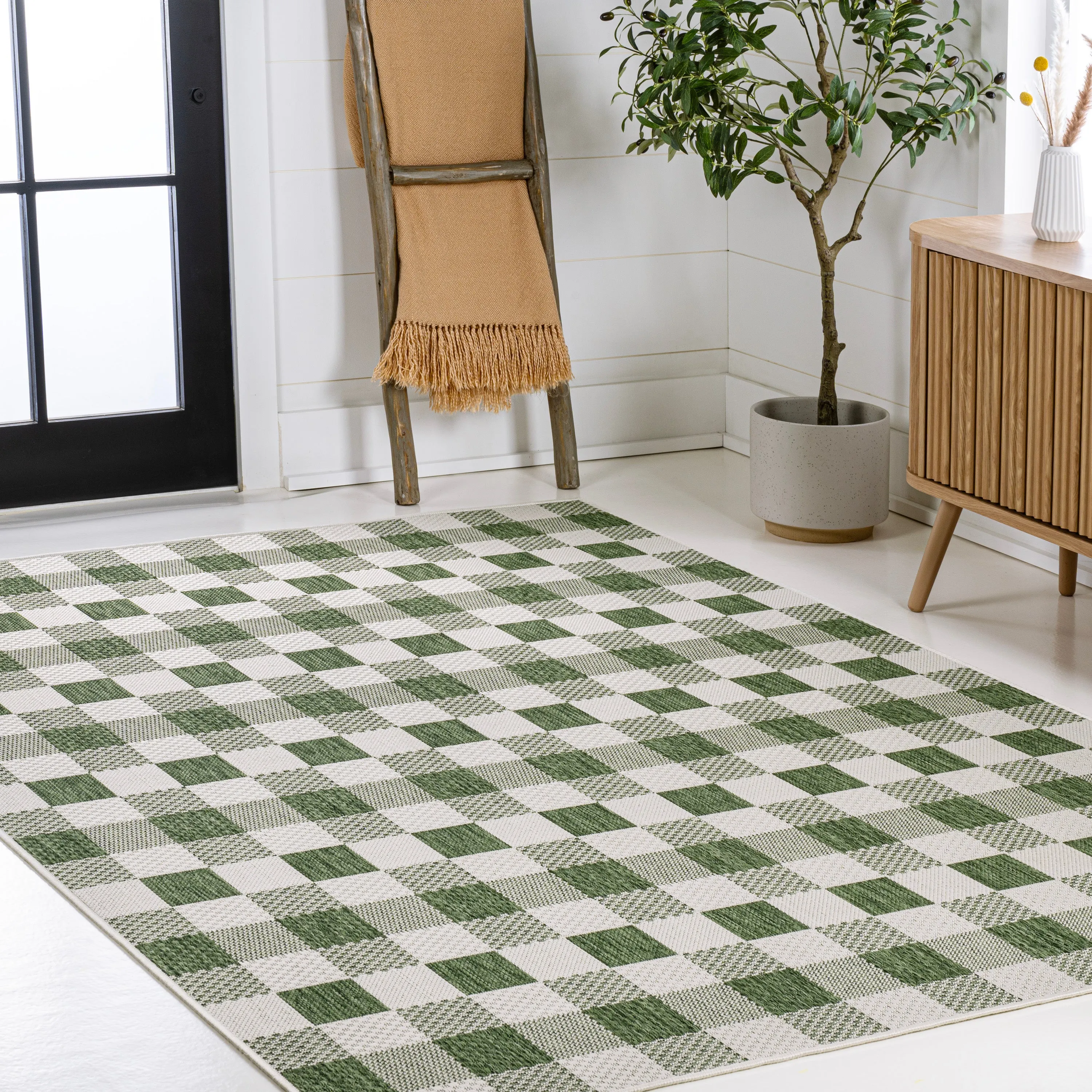 Courtyard Traditional Geometric Bold Gingham Indoor/Outdoor Area Rug
