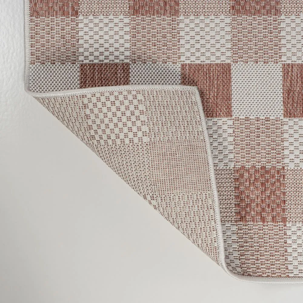 Courtyard Traditional Geometric Bold Gingham Indoor/Outdoor Area Rug