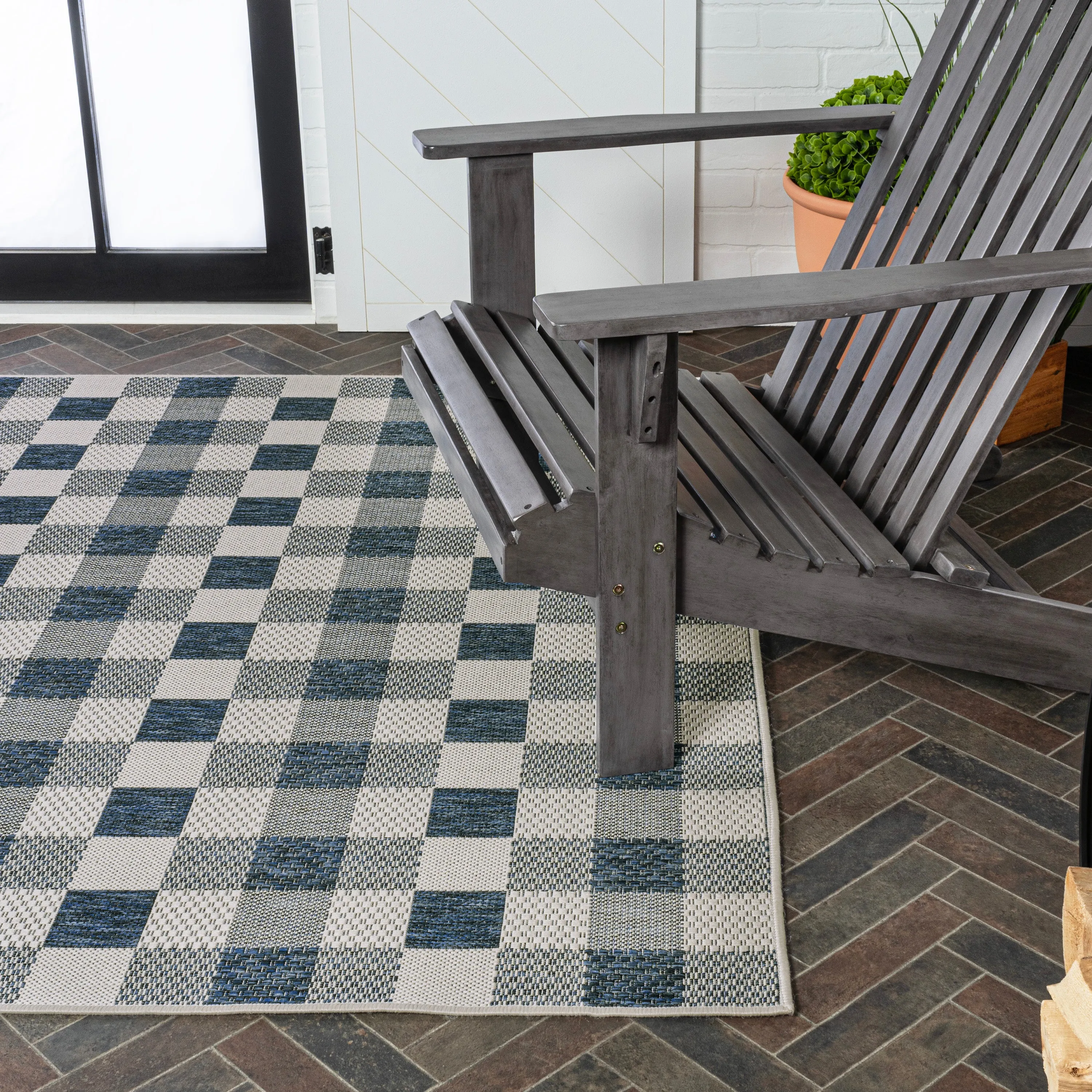 Courtyard Traditional Geometric Bold Gingham Indoor/Outdoor Area Rug