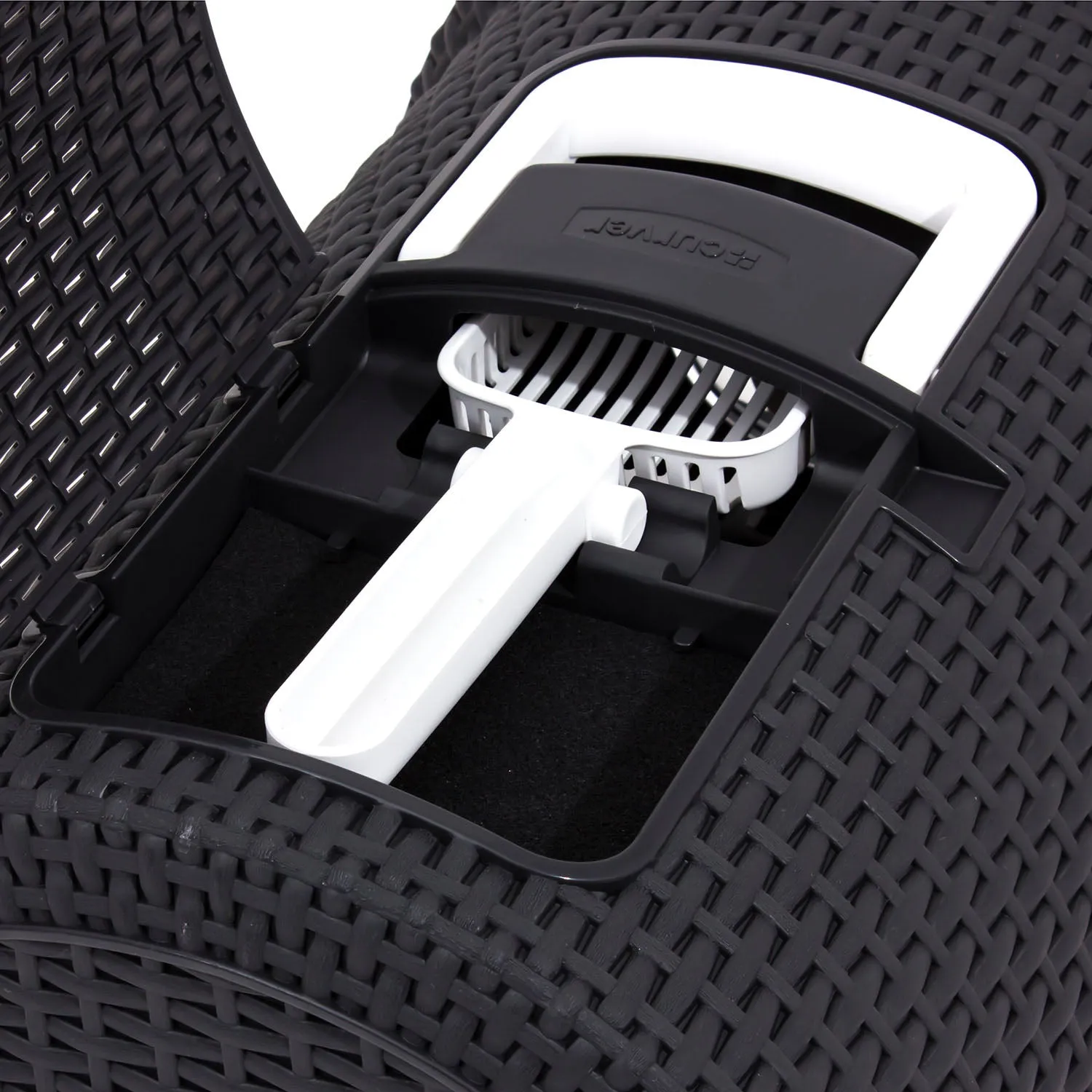 Curver Rattan Style Cat Litter Box