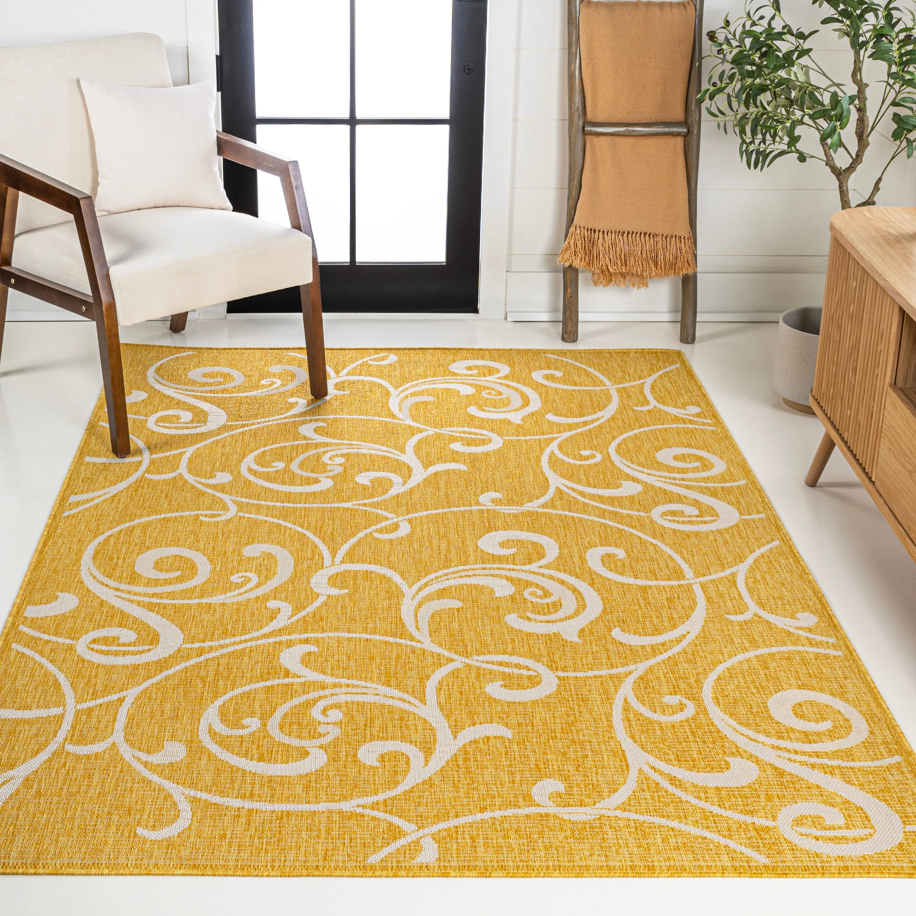 Domani Traditional Classic All-Over Scroll Indoor/Outdoor Area Rug