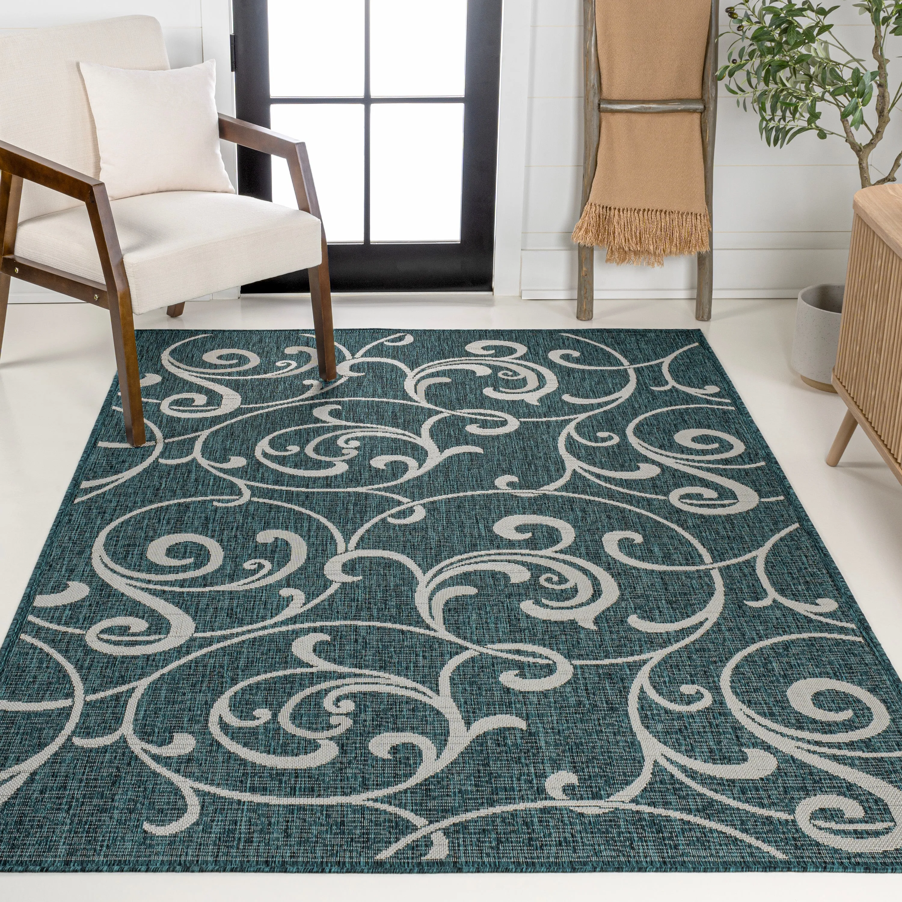 Domani Traditional Classic All-Over Scroll Indoor/Outdoor Area Rug