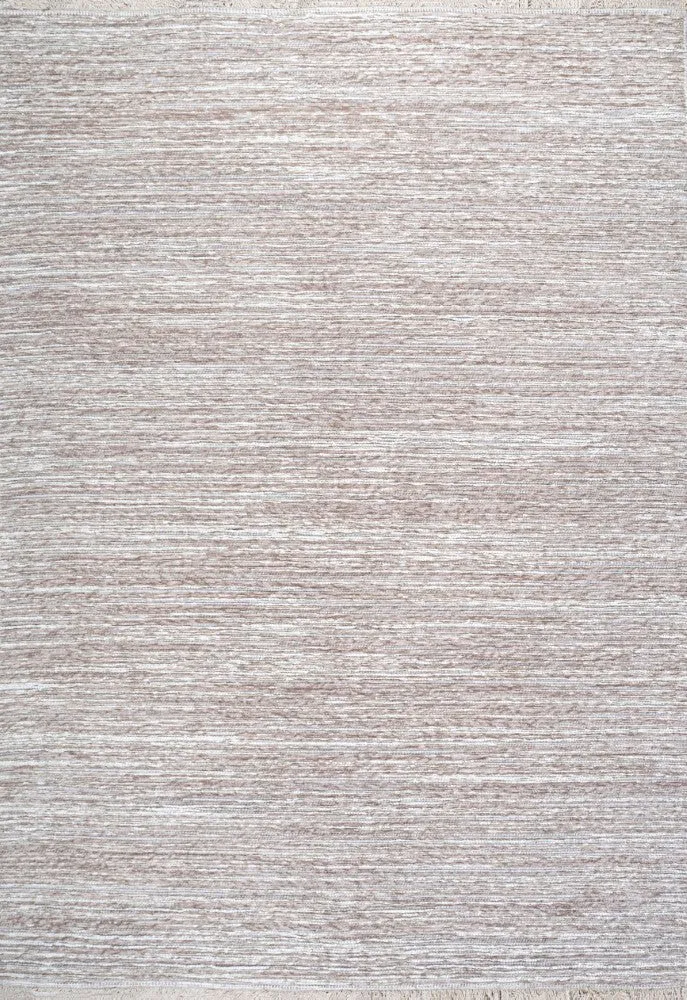 Drew aprox. 5 ft. x 8 ft. Area Rug