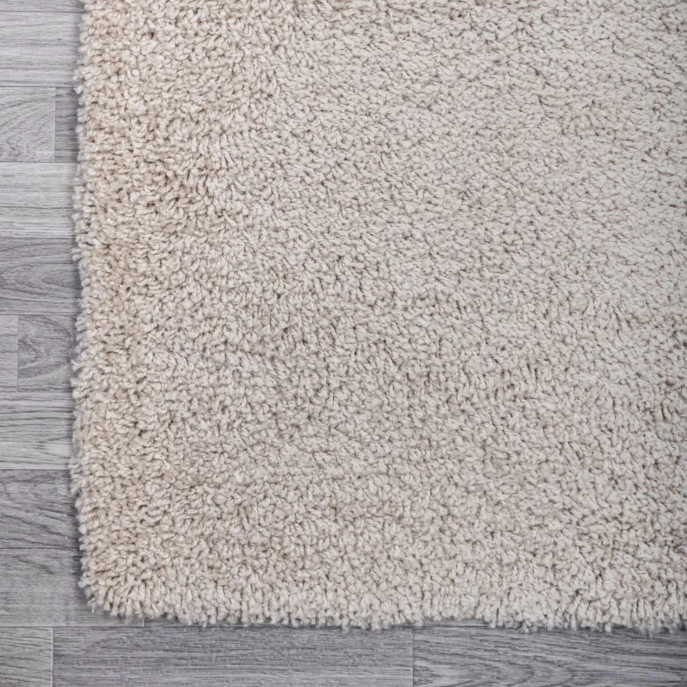 Eglal aprox. 5 ft. x 8 ft. Area Rug