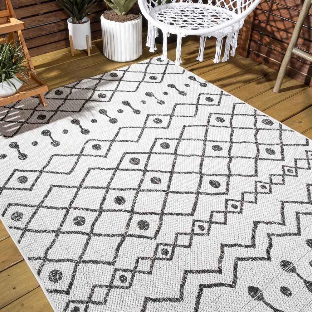 Elvas Nokat Tribal Bohemian Indoor/Outdoor Area Rug