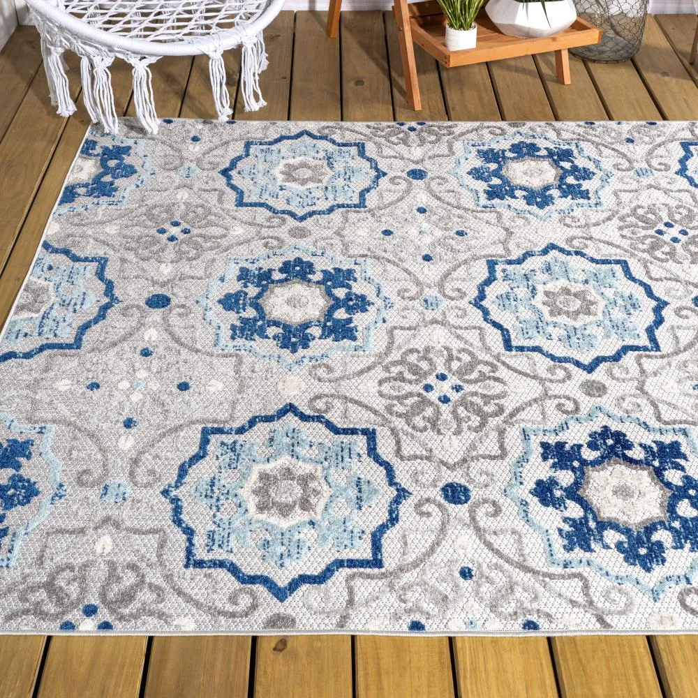 Eridanus Mediterranean Medallion Indoor/Outdoor Area Rug