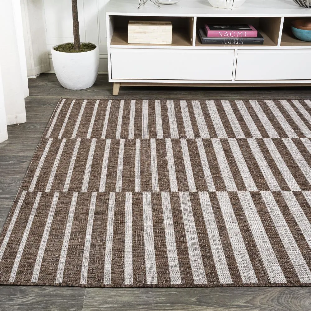Fatima Sukie Offset Stripe Indoor/Outdoor Area Rug