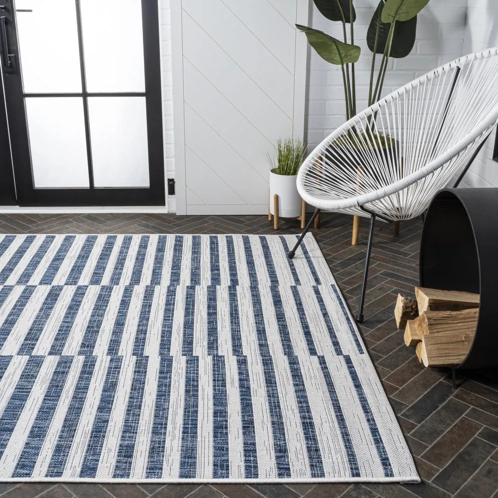 Fatima Sukie Offset Stripe Indoor/Outdoor Area Rug