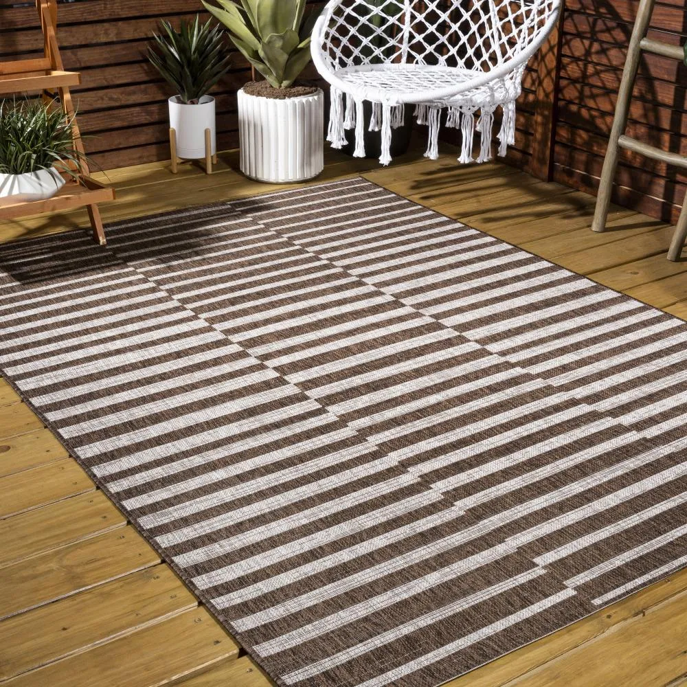 Fatima Sukie Offset Stripe Indoor/Outdoor Area Rug