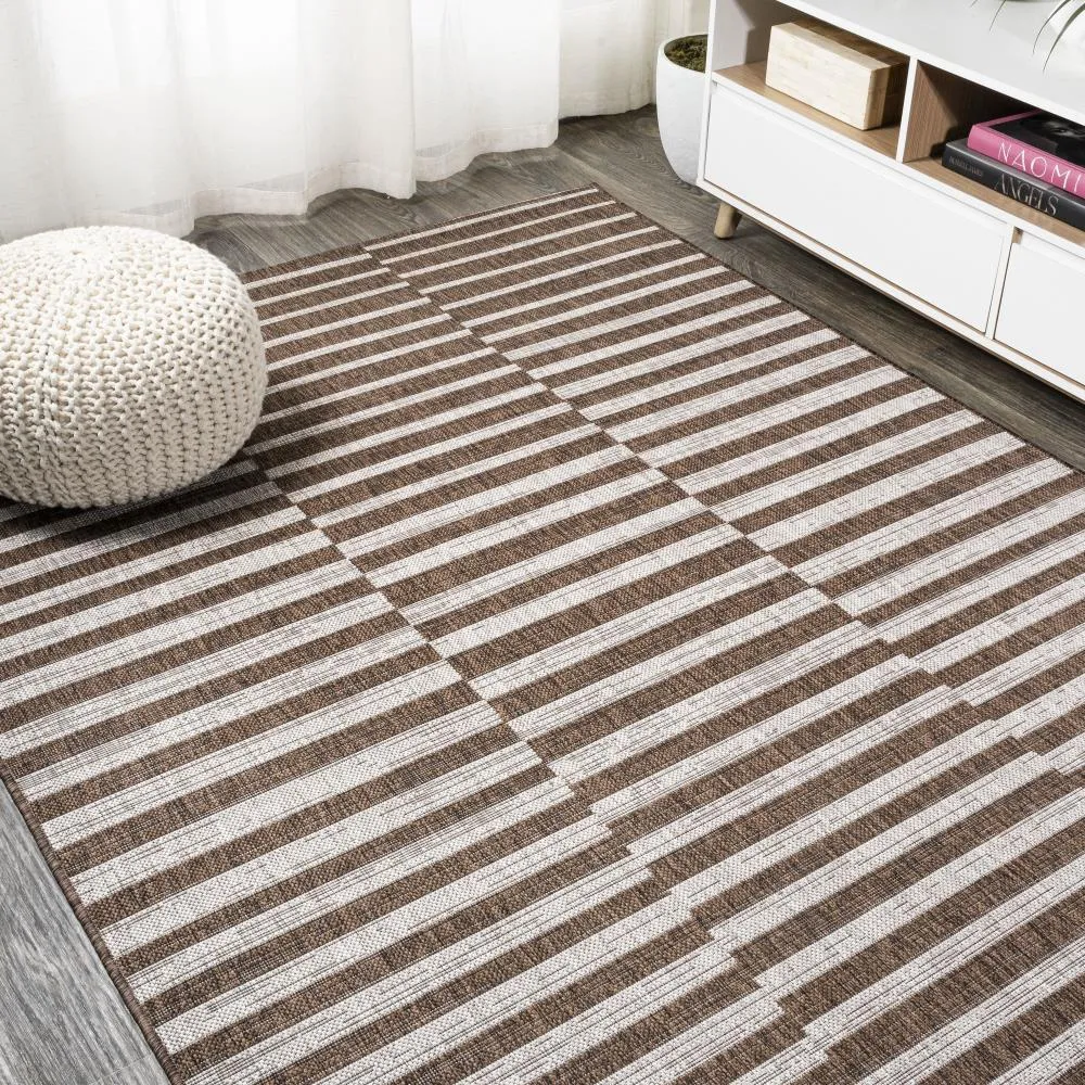 Fatima Sukie Offset Stripe Indoor/Outdoor Area Rug