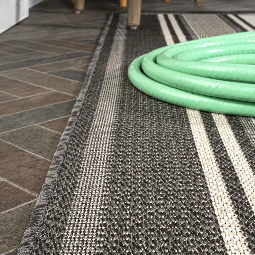 Gibson Modern Double Stripe Indoor/outdoor Area Rug