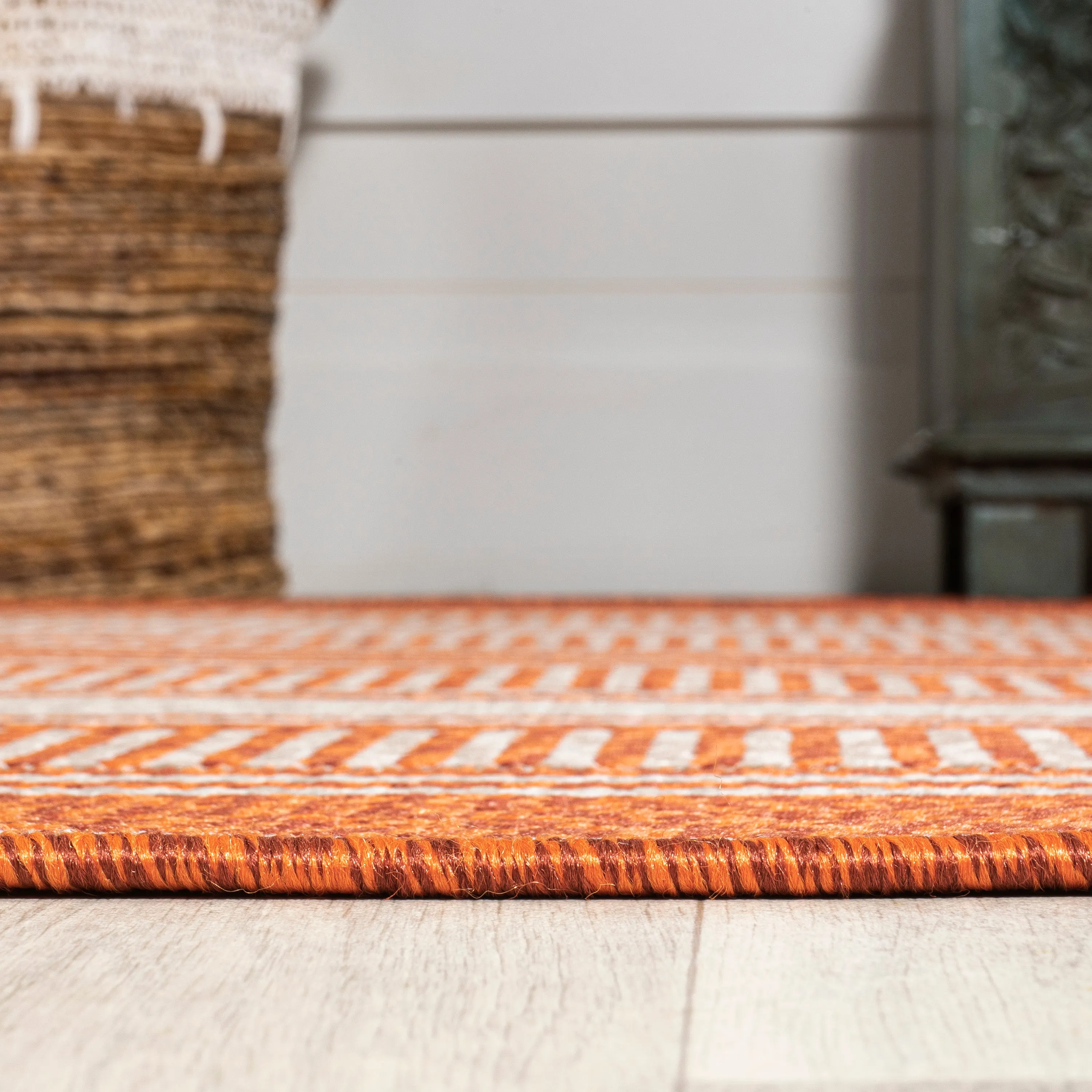 Gibson Modern Double Stripe Indoor/outdoor Area Rug