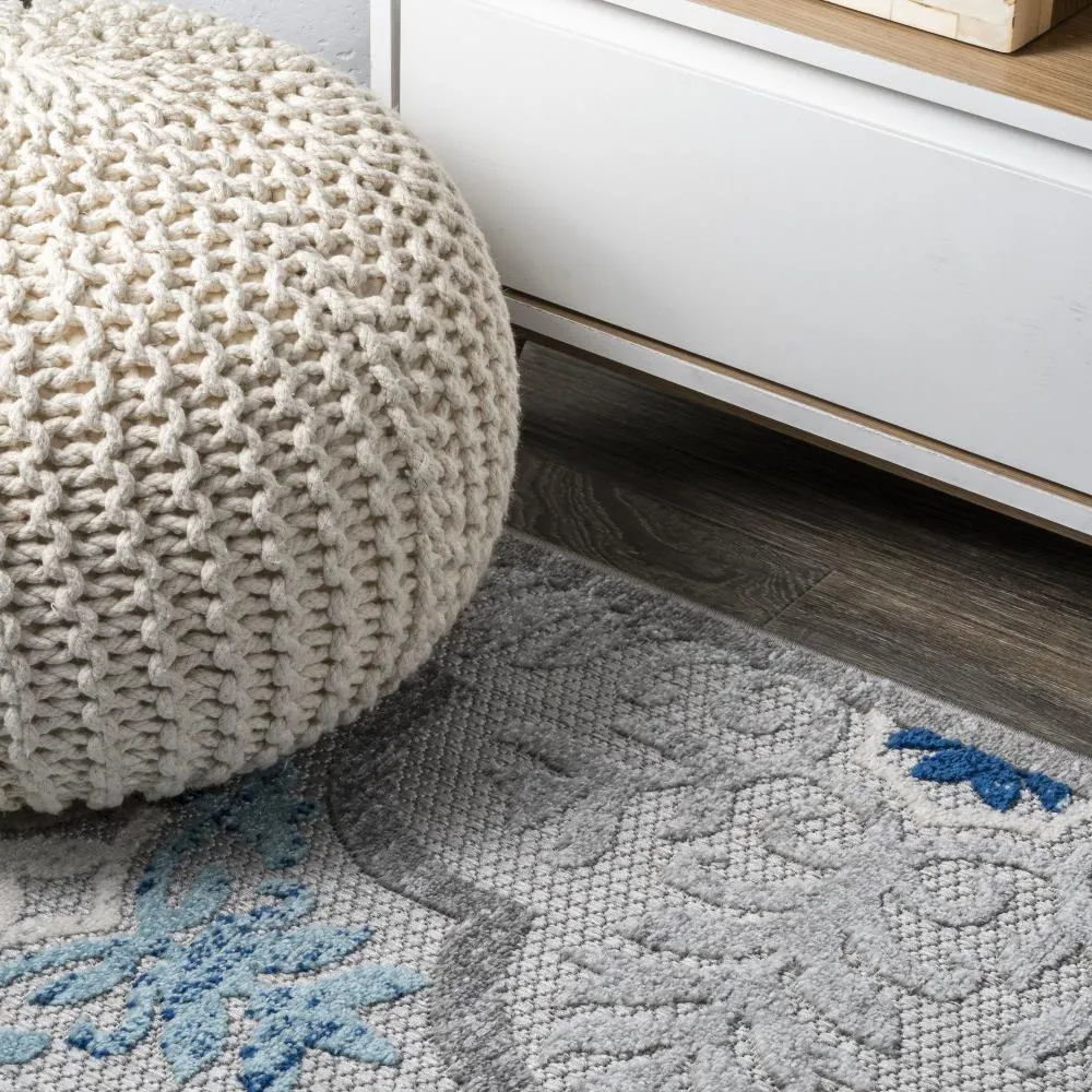 Hamilton Cassis Ornate Ogee Trellis Area Rug