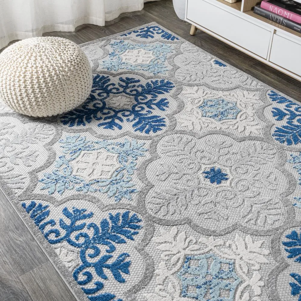 Hamilton Cassis Ornate Ogee Trellis Area Rug