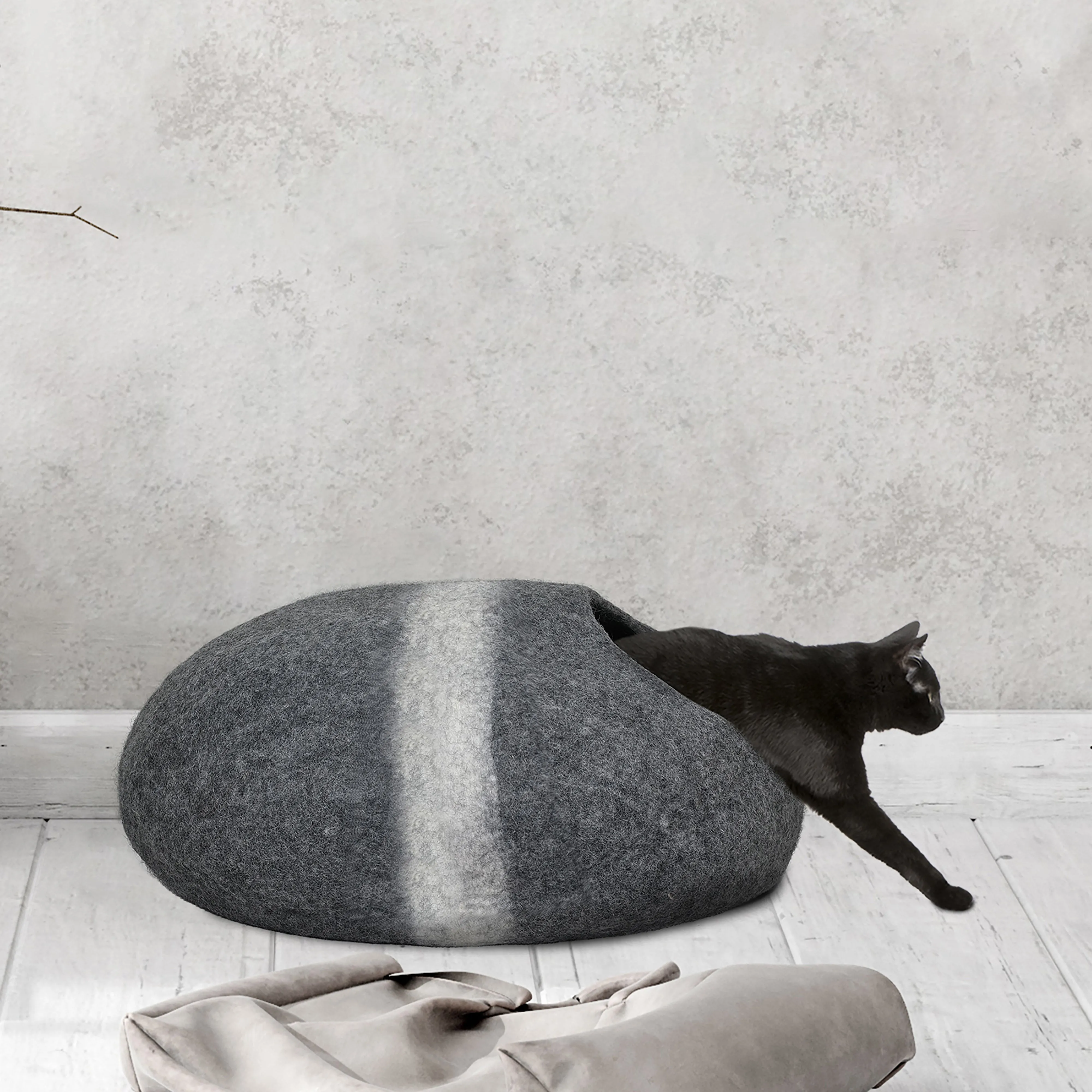Horizon Cat Cave