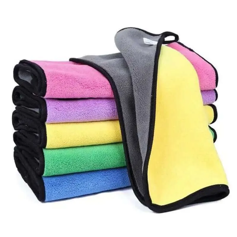 KUTKUT Microfiber Towel for Puppies Kittens Dog & Cats, Super Absorbent Quick-Drying Soft Lint Free Small Bath Towel for Pets (Pack of 1, 30 * 30cm)
