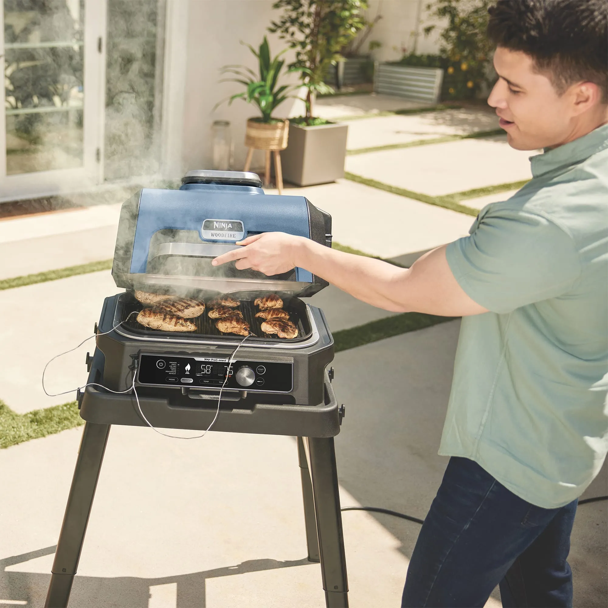 Ninja Woodfire Pro Connect XL Outdoor Electric BBQ Grill & Smoker - Black & Blue | OG901UK