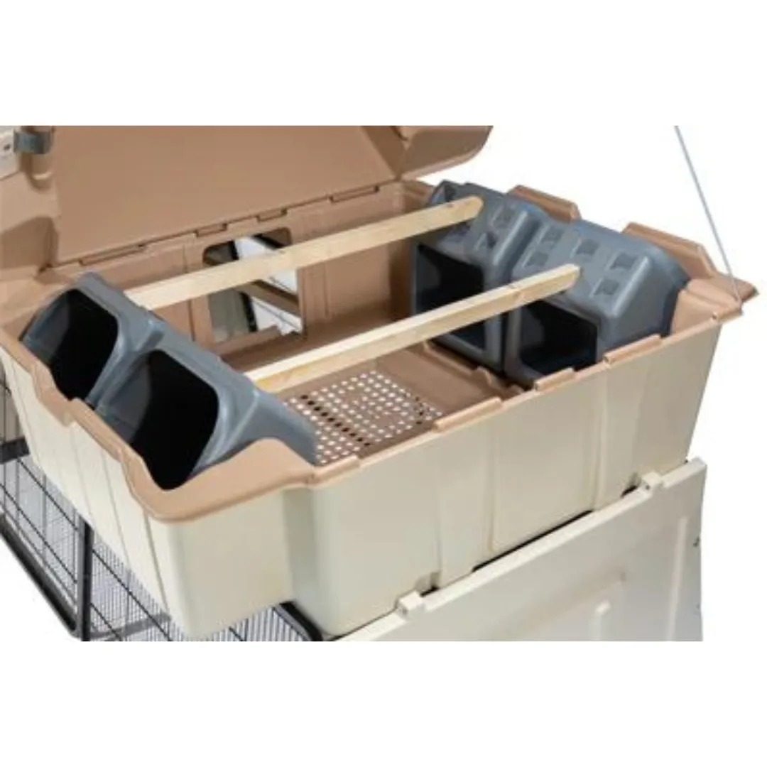 Ultimate Chicken Coop w/feeder and waterer (up to 6 chickens)